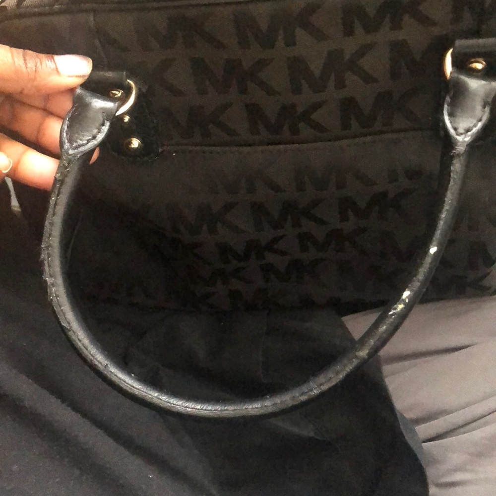Mk Bag Authentic!!!! - image 7